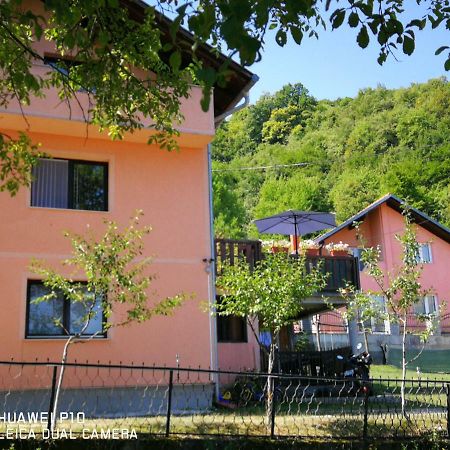 Bihać Apartment Neo מראה חיצוני תמונה