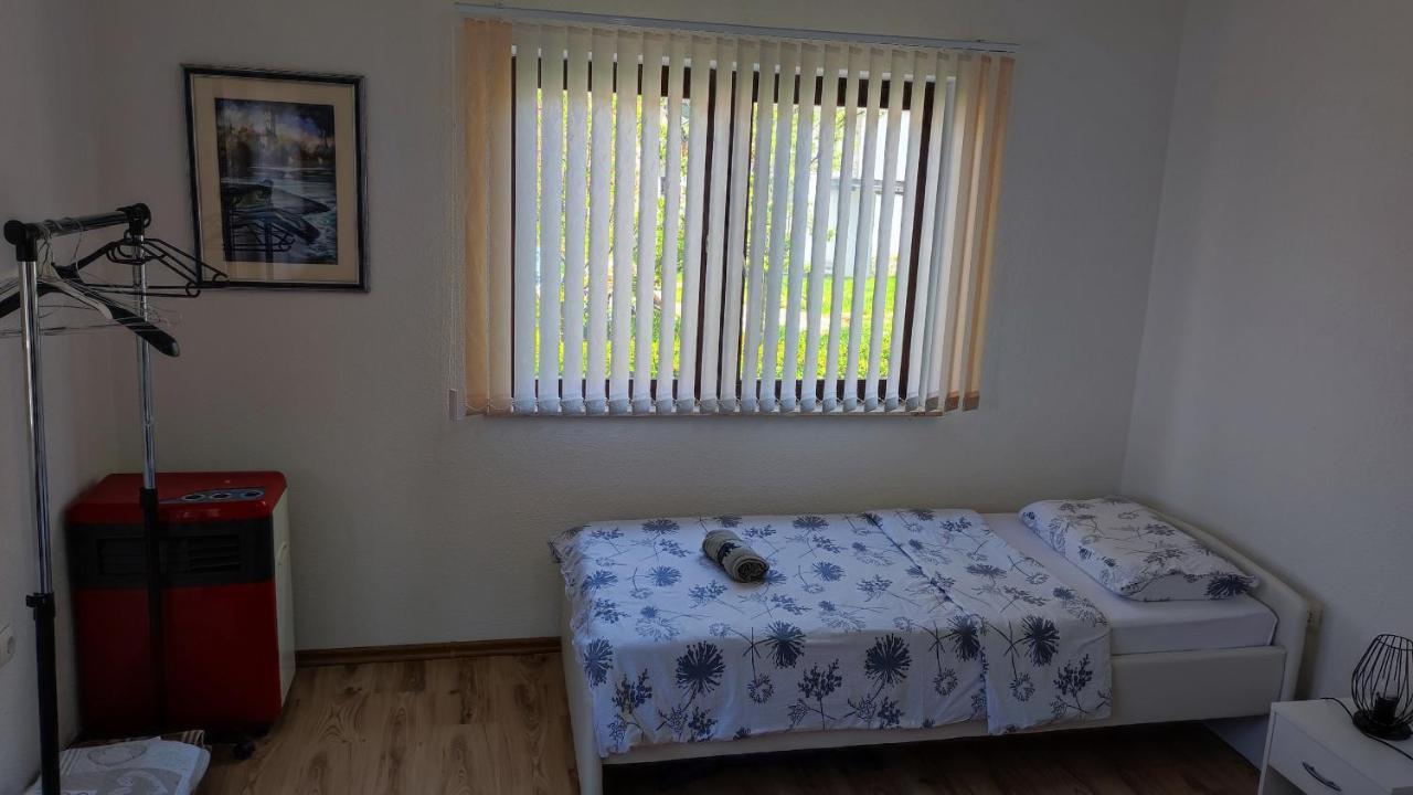 Bihać Apartment Neo מראה חיצוני תמונה