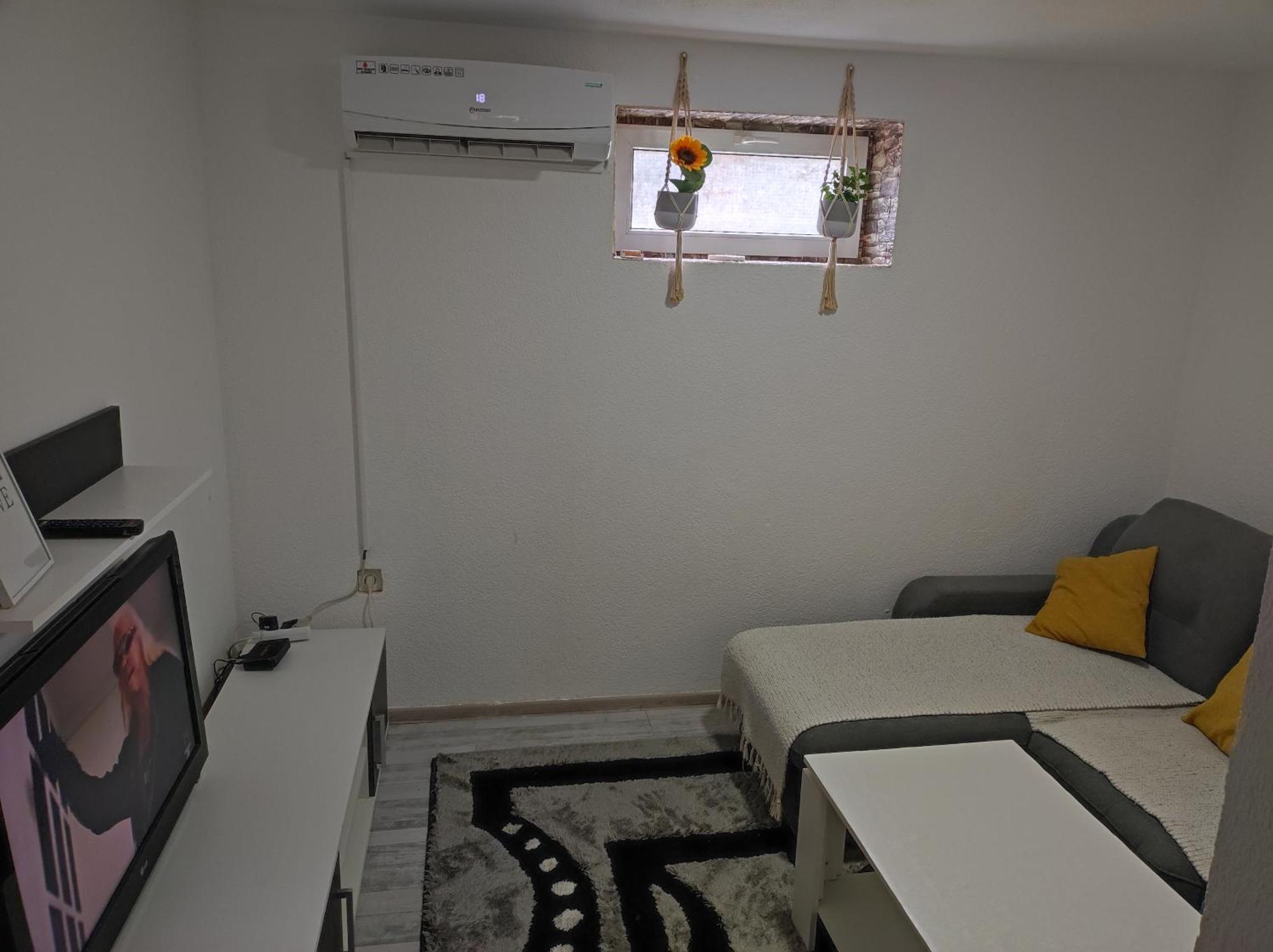 Bihać Apartment Neo מראה חיצוני תמונה