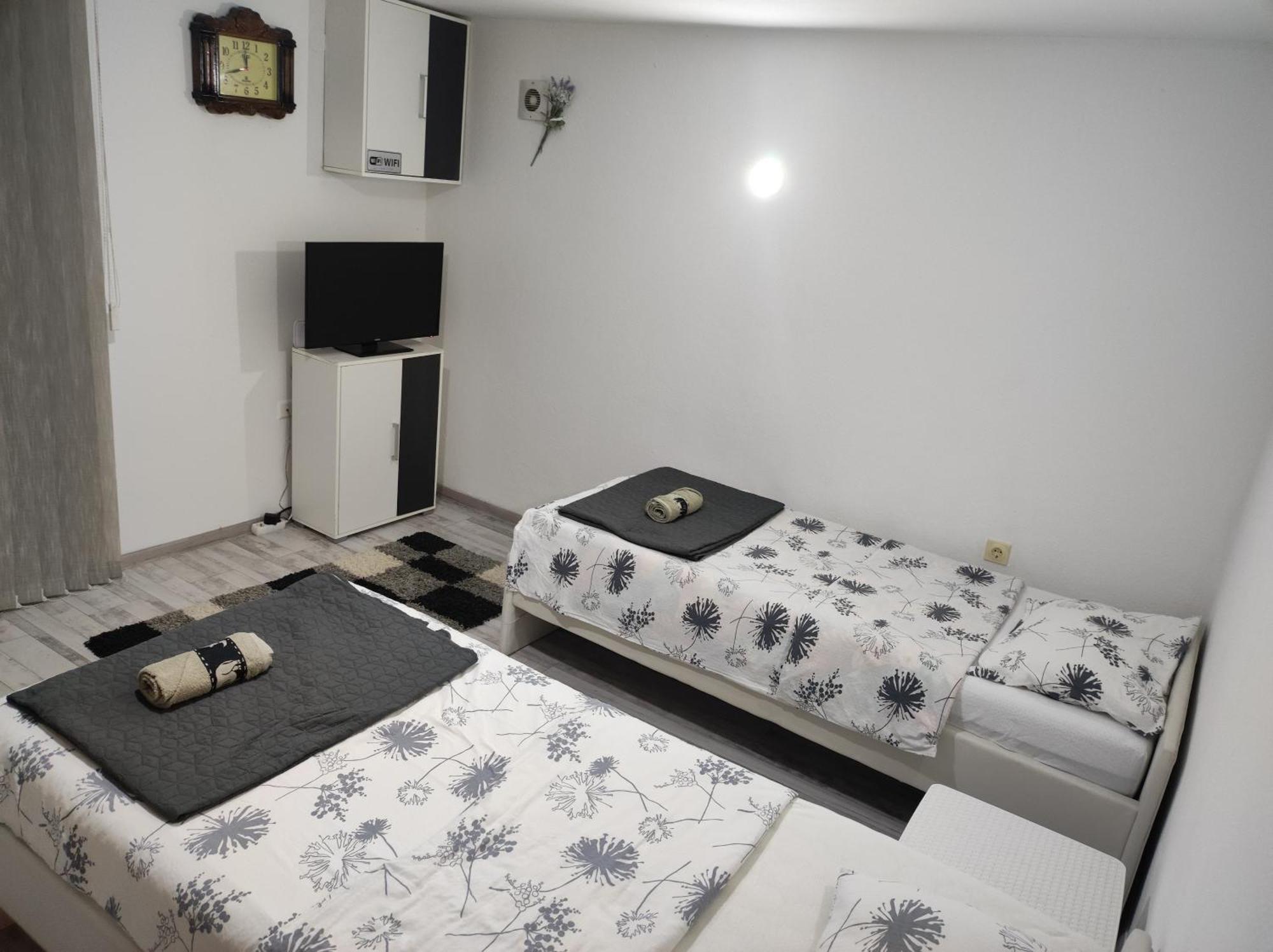 Bihać Apartment Neo מראה חיצוני תמונה